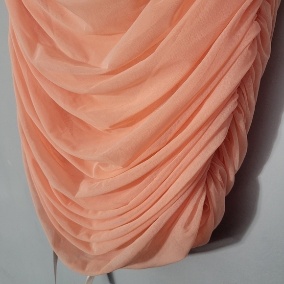 House of CB Peach Aubrey Gathered Mesh Mini Skirt NWT - Picture 4 of 10